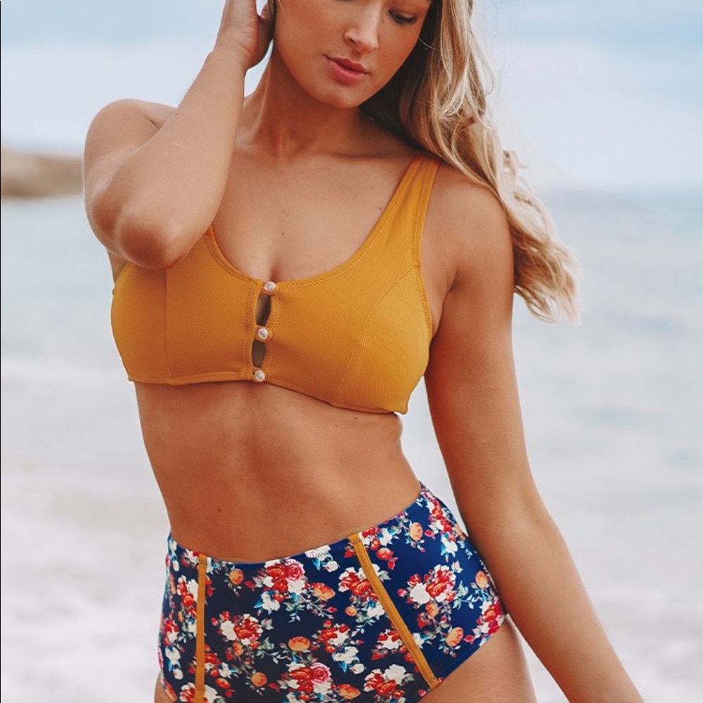 CUPSHE high waisted swimsuit
